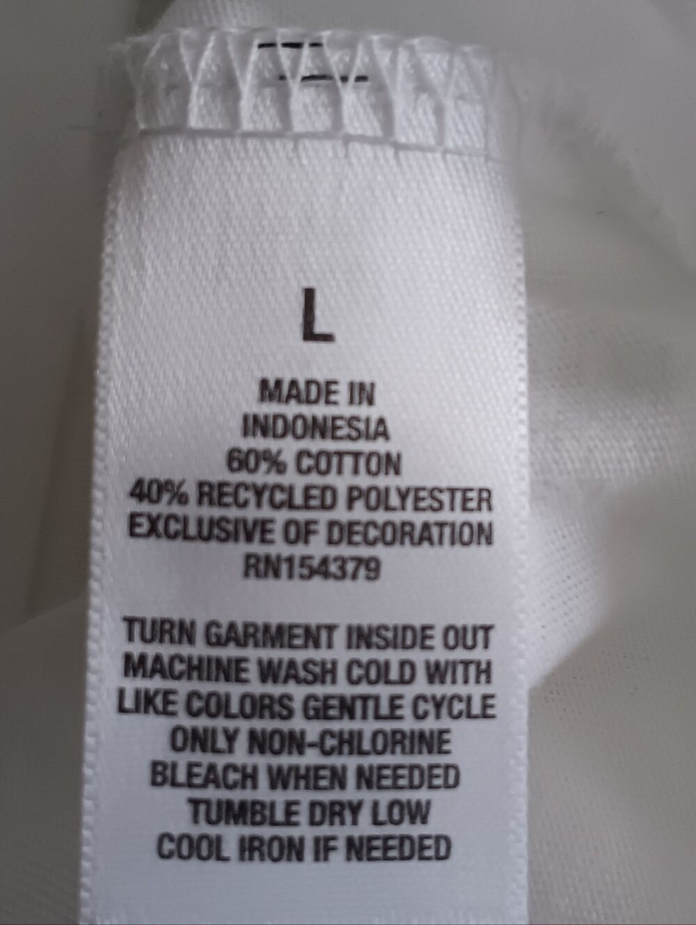 NWT Aeropostale Bow Circle Graphic Tee White Large Cotton Blend - Picture 6 of 7